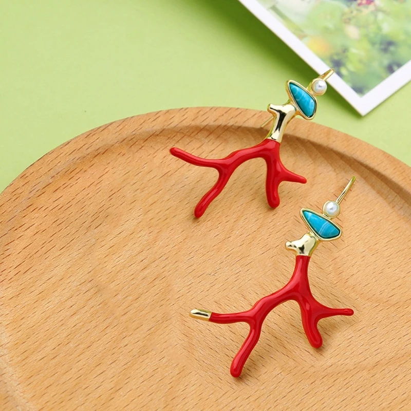Boucles d'oreilles corail rouge et doré