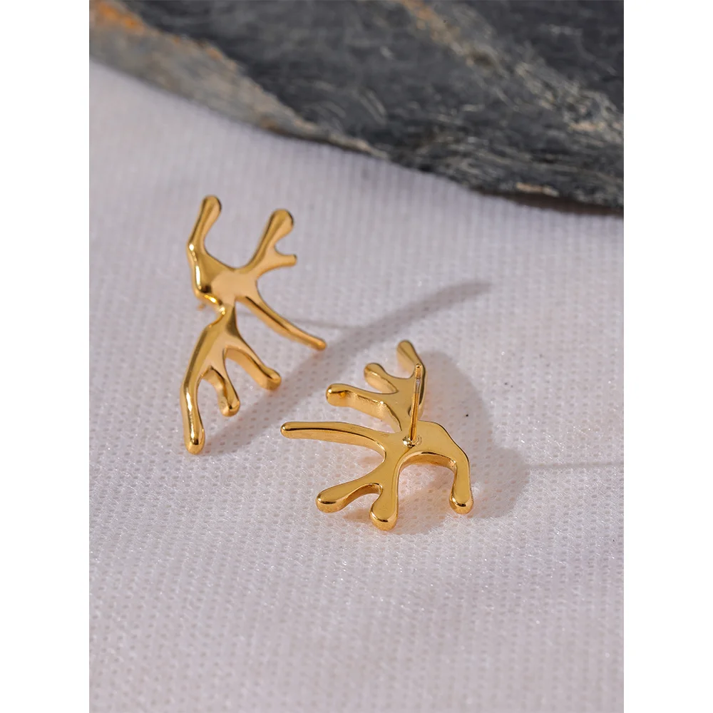 Boucles d'oreilles corail plaquées or