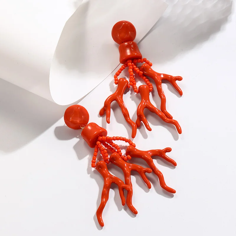 Boucles d'oreilles corail rouges pendantes