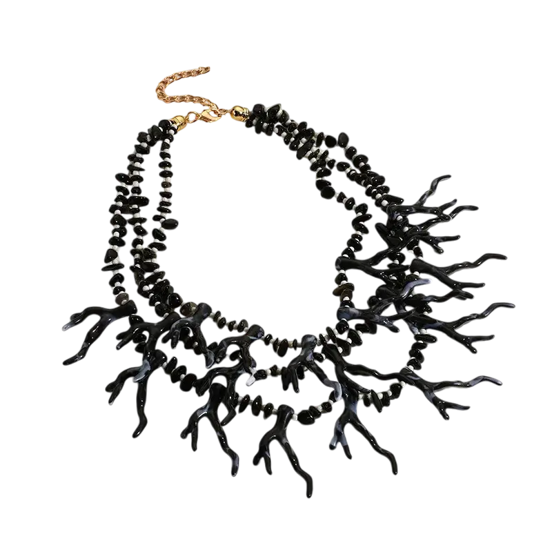 Collier corail noir multiple