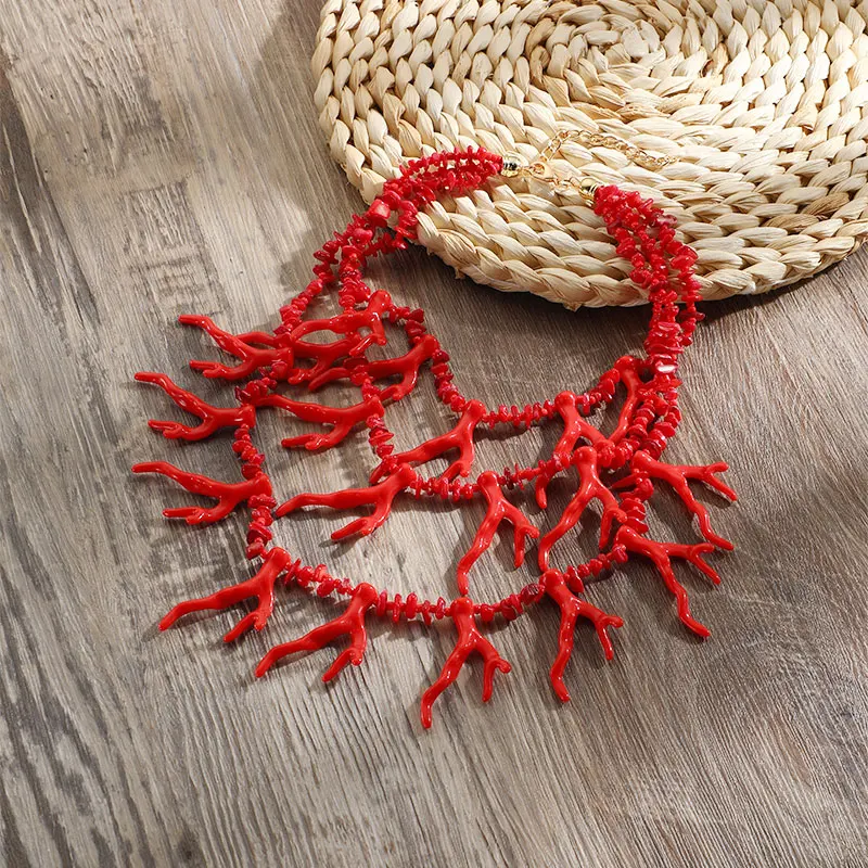 Collier corail rouge multiple